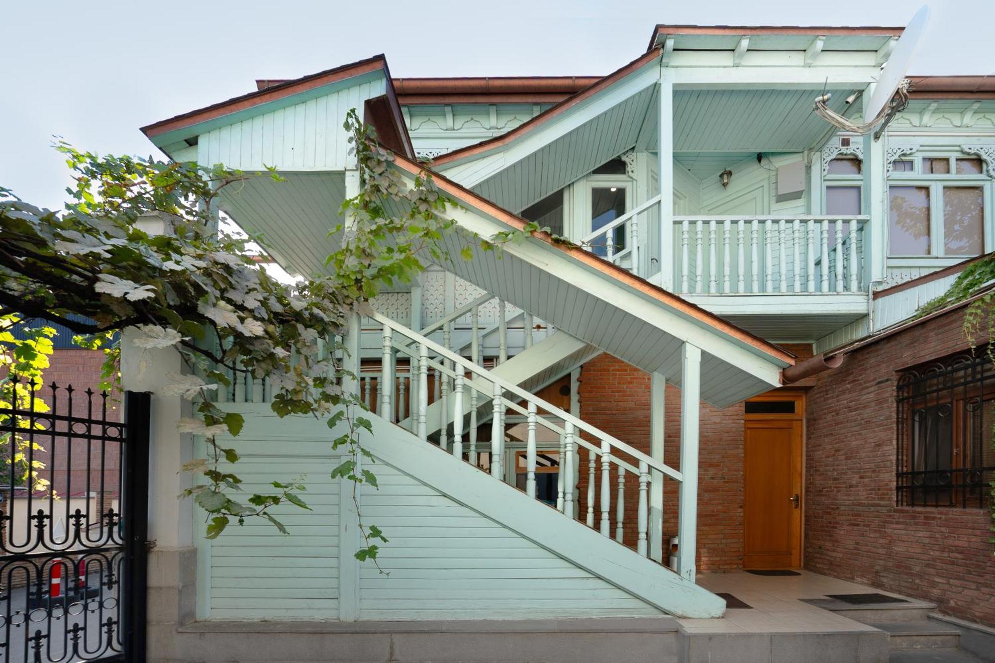 Guli Of - River View Duplex In Historic Center Apartment Tbilisi